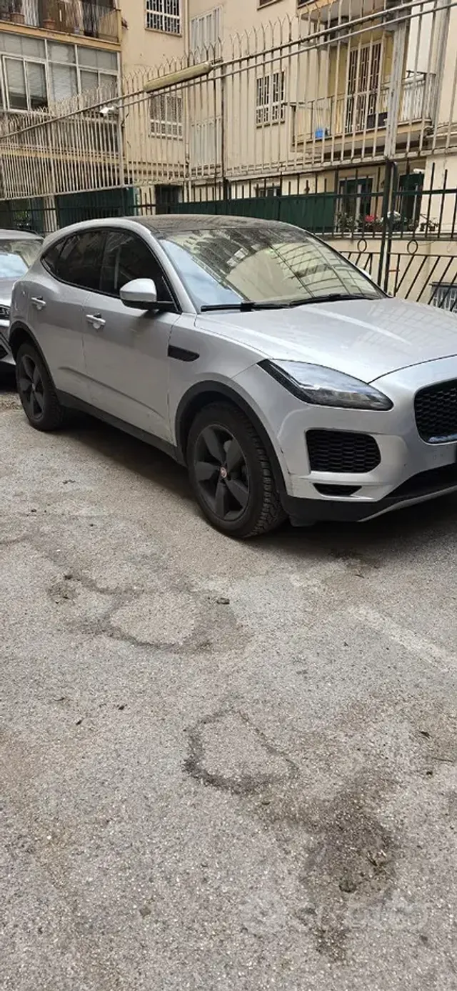 Jaguar E-Pace (X540)
