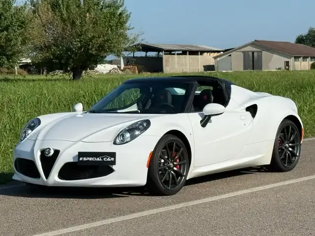 Alfa Romeo 4C