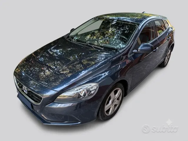 Volvo V40 (2012-2020)