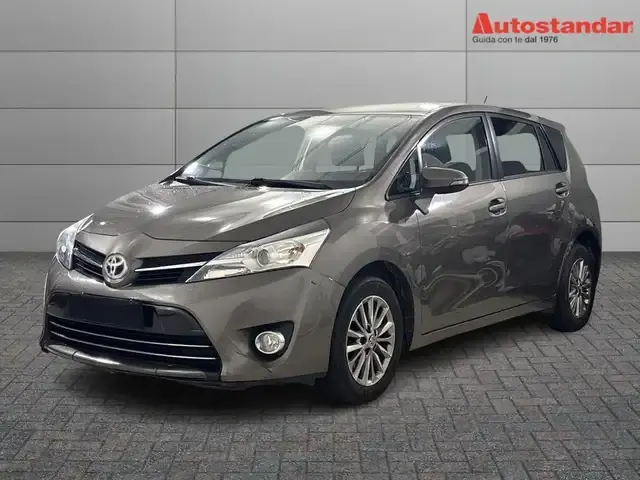 Toyota Verso