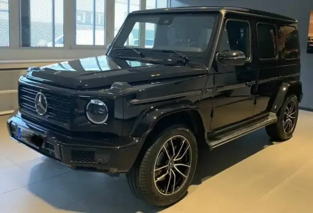 Mercedes-Benz G 400