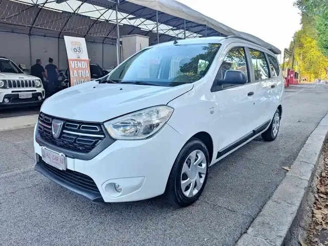 Dacia Lodgy