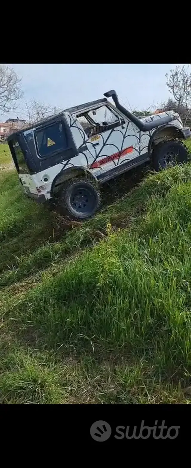 Suzuki Samurai