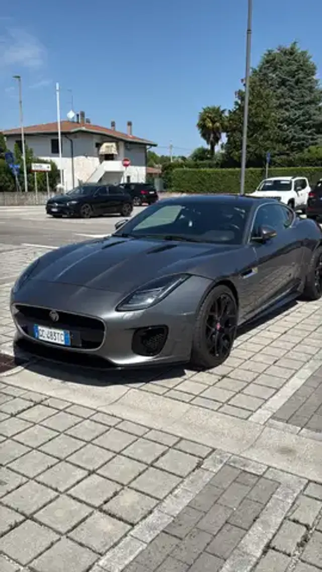 Jaguar F-Type