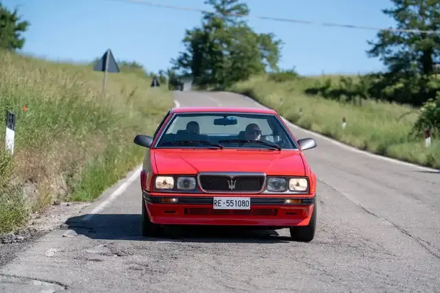 Maserati 222
