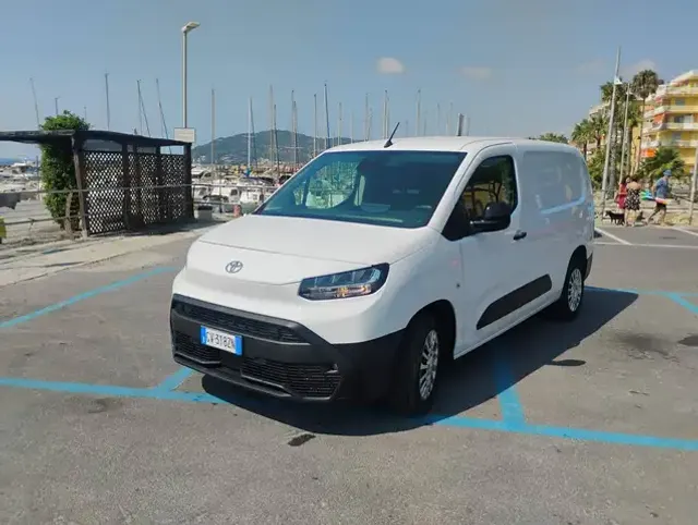 Toyota Proace City