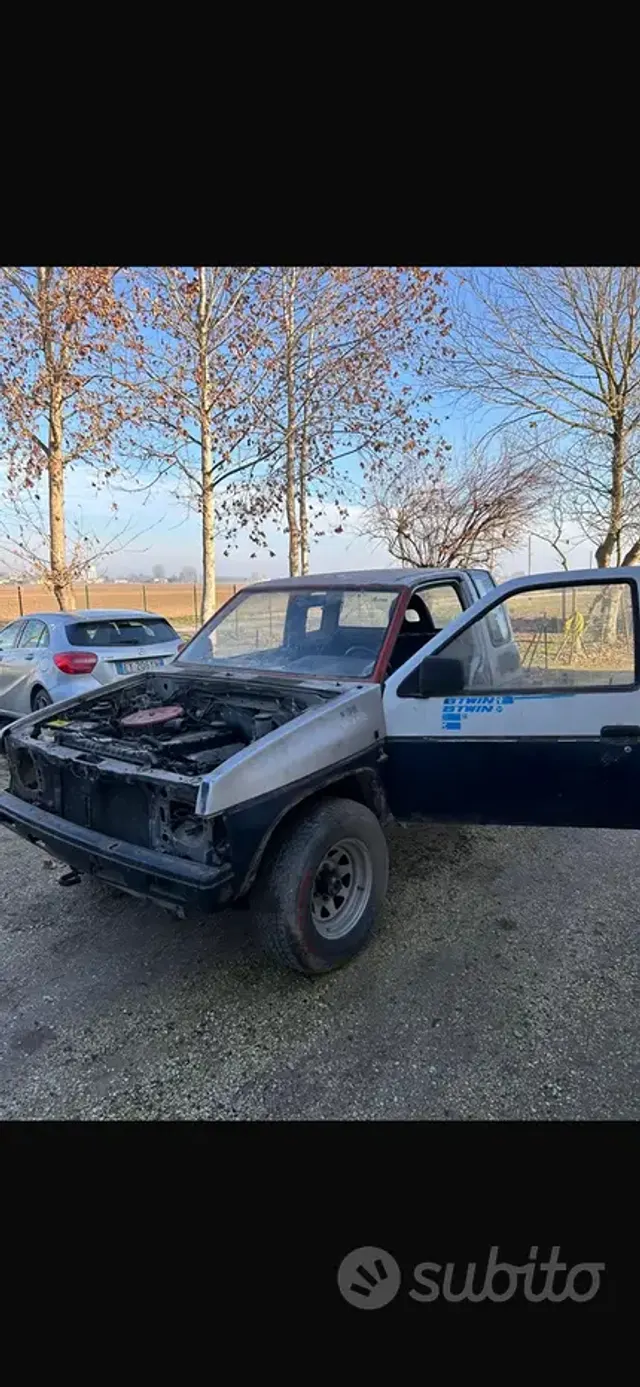 Nissan Pick-up