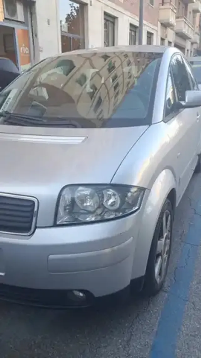 Audi A2