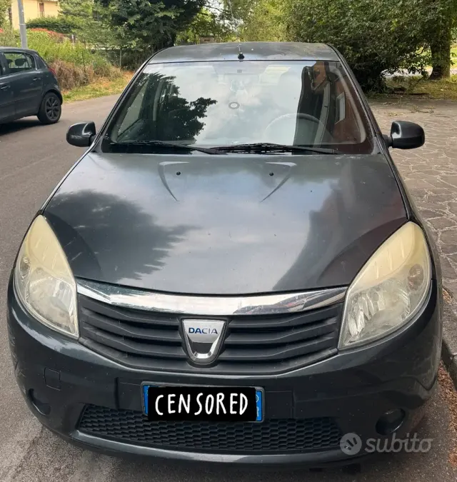 Dacia Sandero 1ª serie