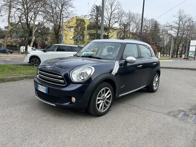 MINI Countryman D