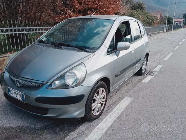 Honda Jazz 1ª serie 01-08