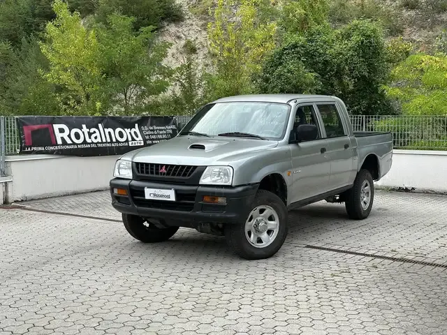 Mitsubishi L200