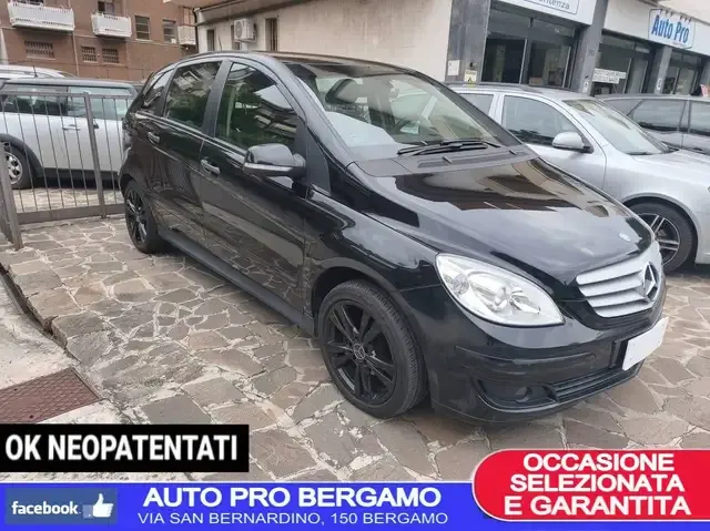 Mercedes-Benz B 150