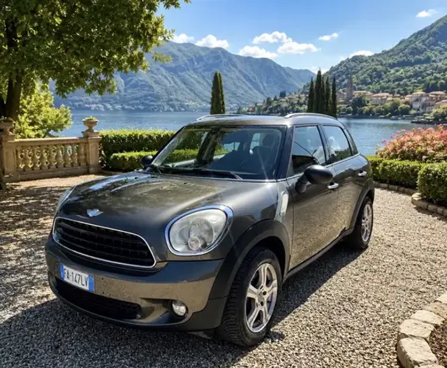 MINI One Countryman