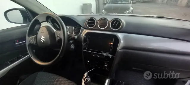 Suzuki Vitara (2015)