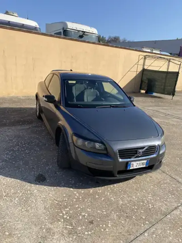 Volvo C30