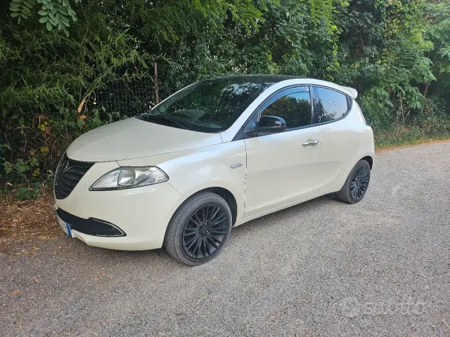Lancia Ypsilon 3ª serie