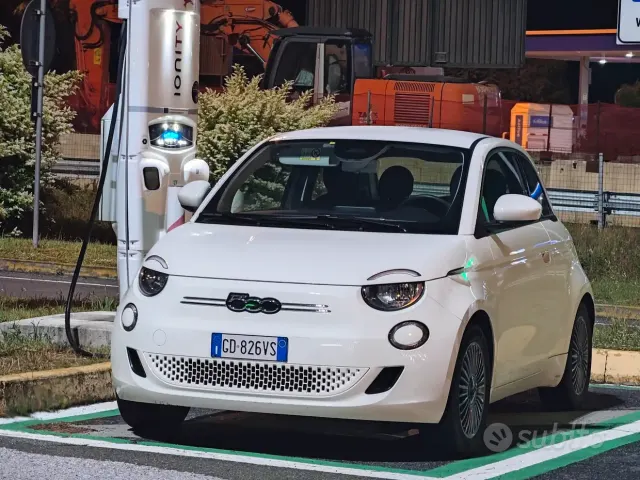 Fiat 500 (2020-->)