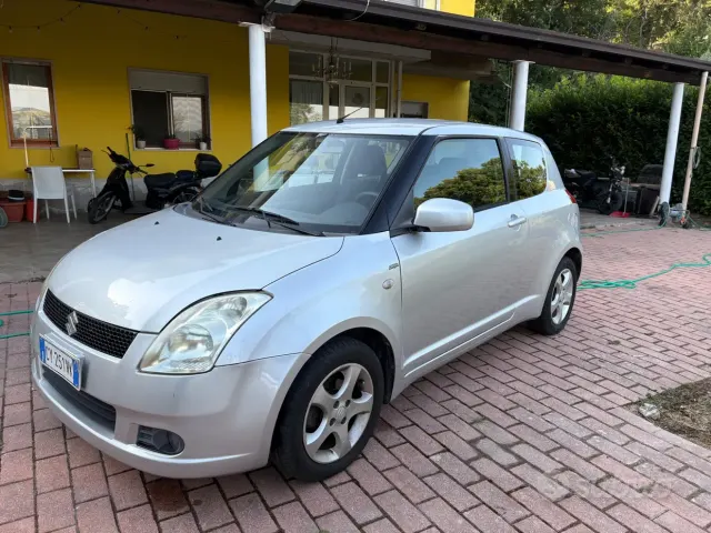 Suzuki Swift (2005-2010)