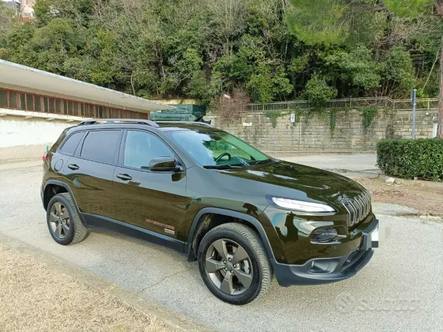 Jeep Cherokee 4ªs. 14-18