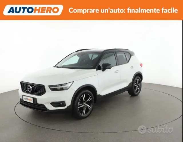 Volvo XC40 (2017-->)