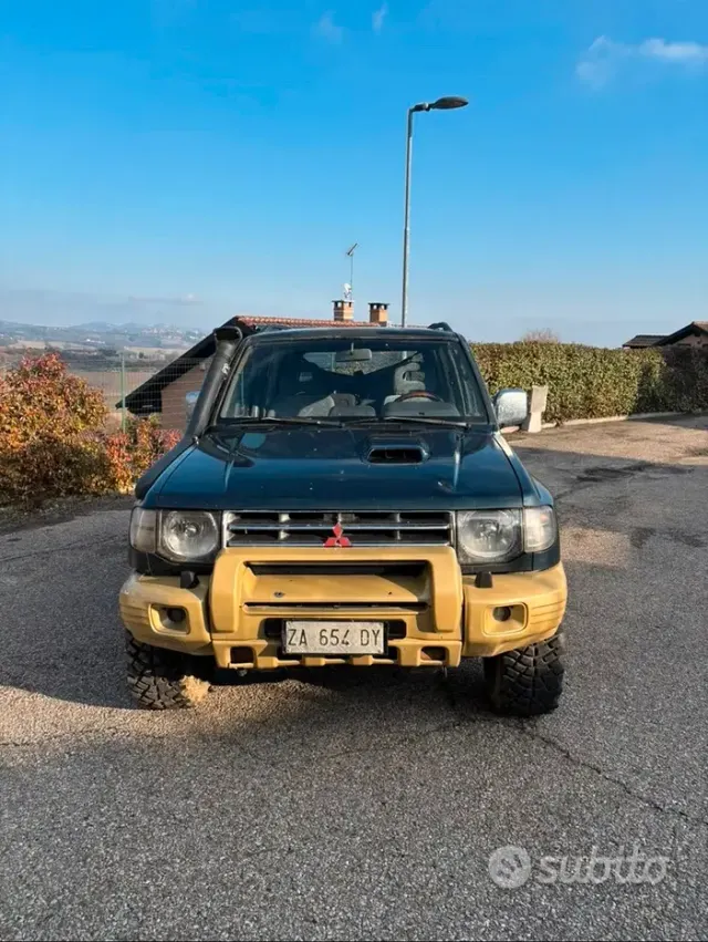 Mitsubishi Pajero ('82-'00)
