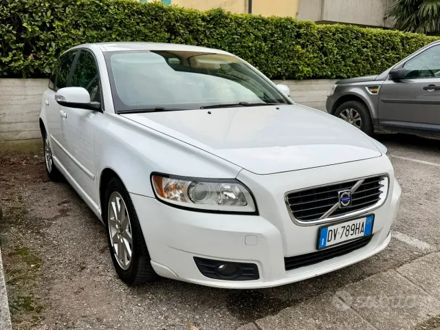 Volvo V50 (2003-2012)