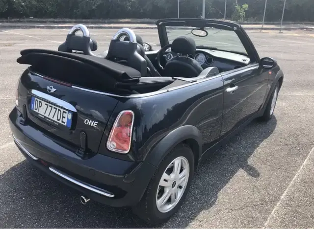 MINI One Cabrio