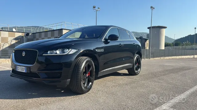 Jaguar F-Pace (X761)