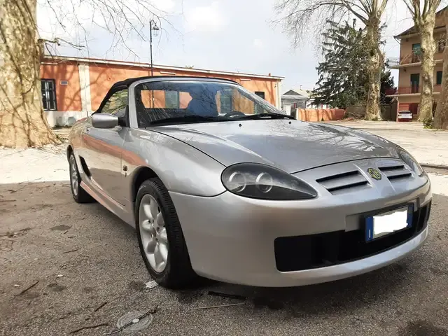 MG TF