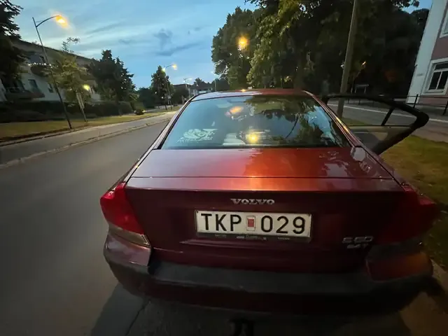 Volvo S60