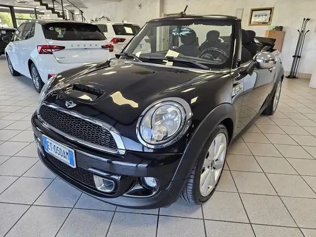 MINI Cooper SD Cabrio