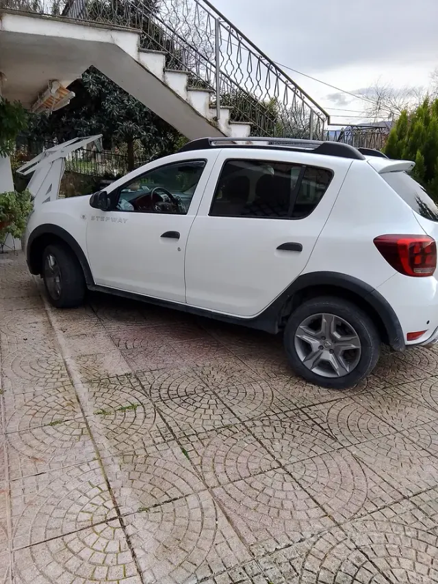 Dacia Sandero 2ª serie