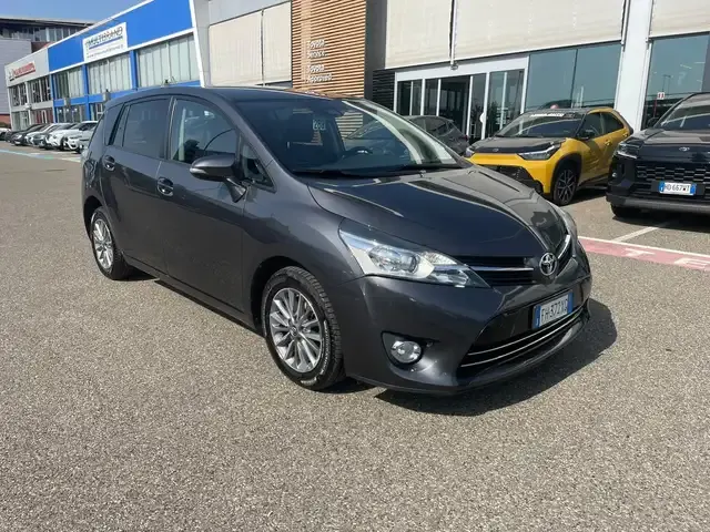 Toyota Verso