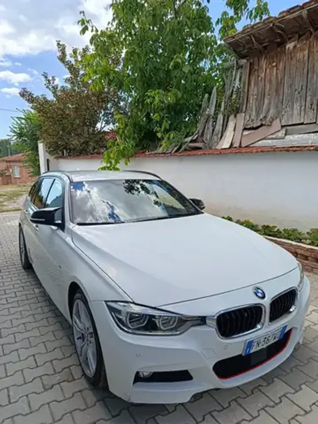 BMW 320