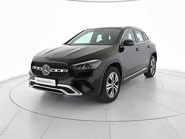 Mercedes-Benz GLA 250