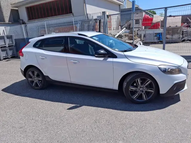 Volvo V40 Cross Country