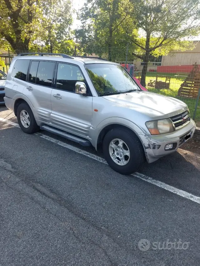 Mitsubishi Pajero (2000-2007)
