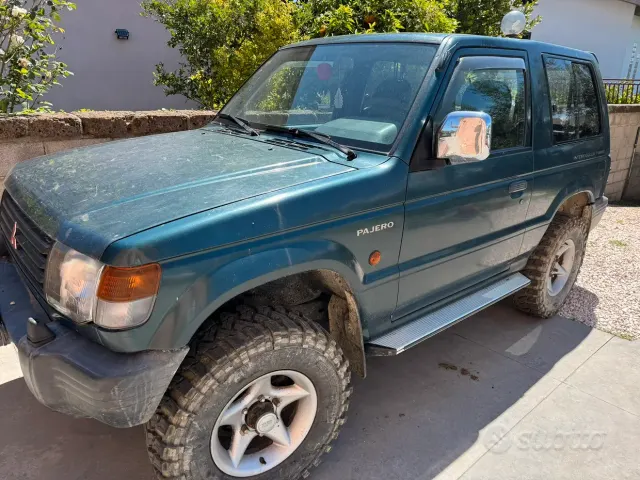 Mitsubishi Pajero ('82-'00)