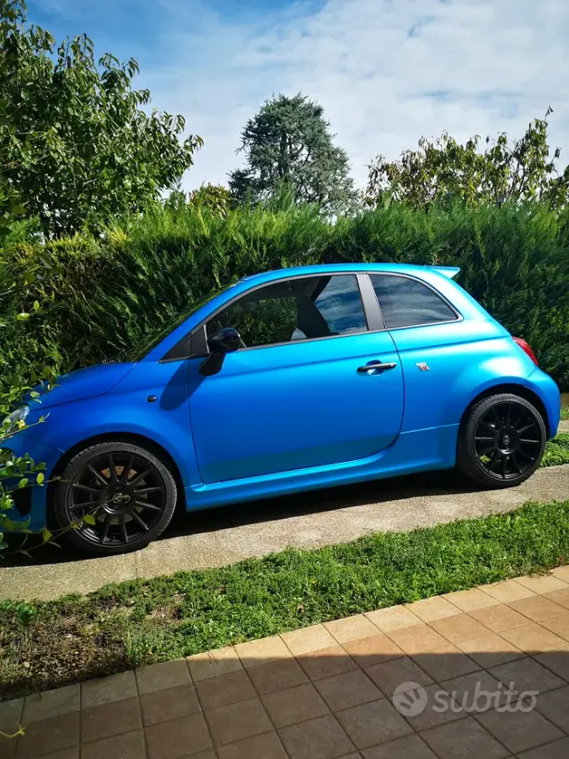 Abarth 695