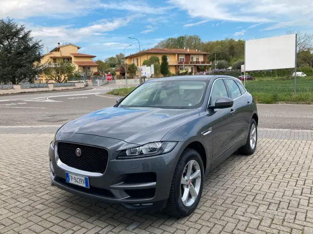 Jaguar F-Pace (X761)