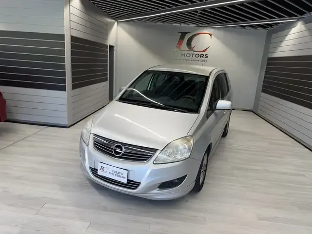 Opel Zafira Tourer