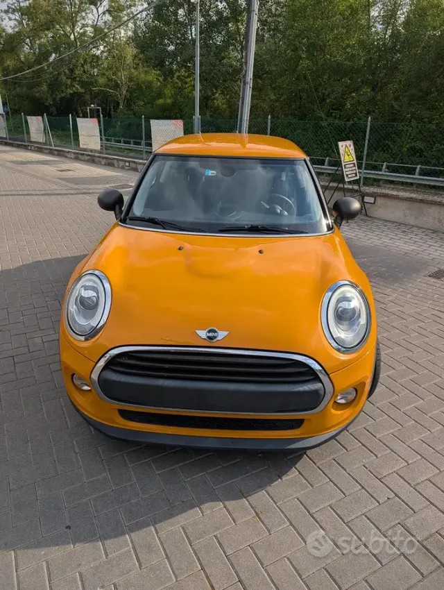 MINI Mini 4ª serie (F56)