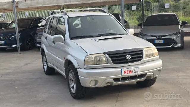 Suzuki Vitara/Sidekick