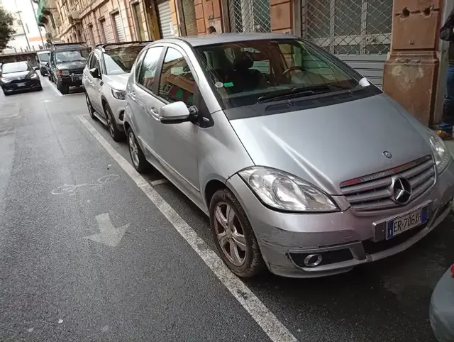Mercedes-Benz 180