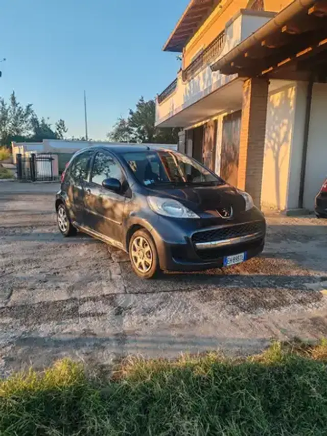 Peugeot 107