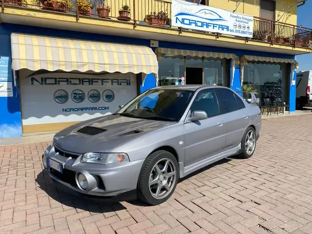 Mitsubishi Lancer Evo