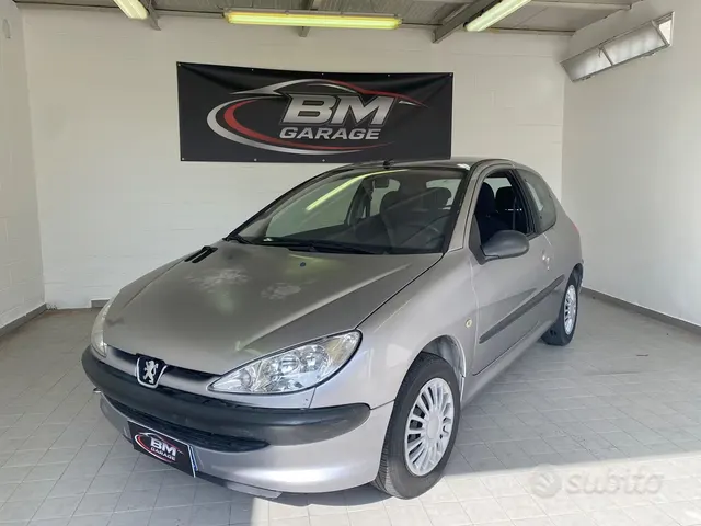 Peugeot 206