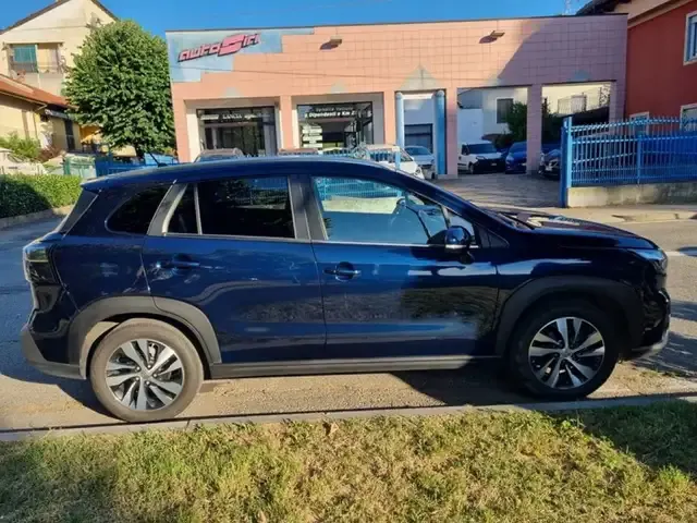 Suzuki S-Cross