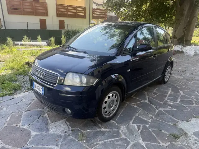 Audi A2